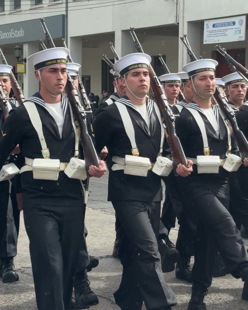 Cámara de Comercio participa en acto cívico militar por los 284 años de Cauquenes
