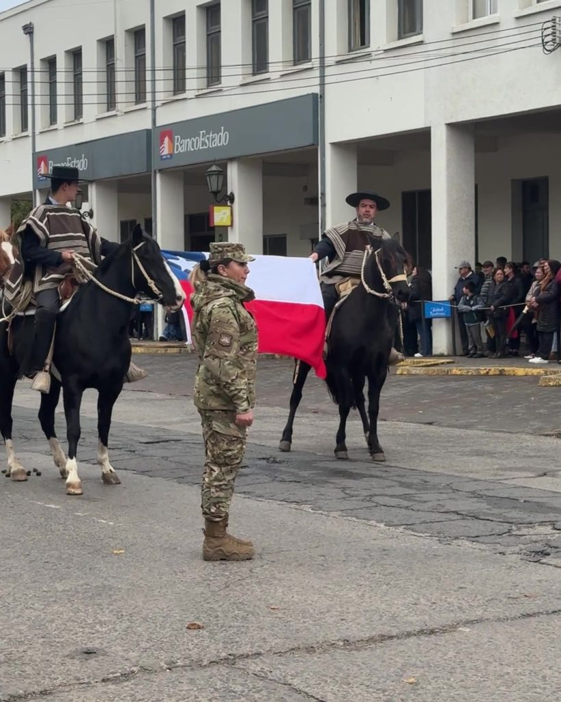 Cámara de Comercio participa en acto cívico militar por los 284 años de Cauquenes