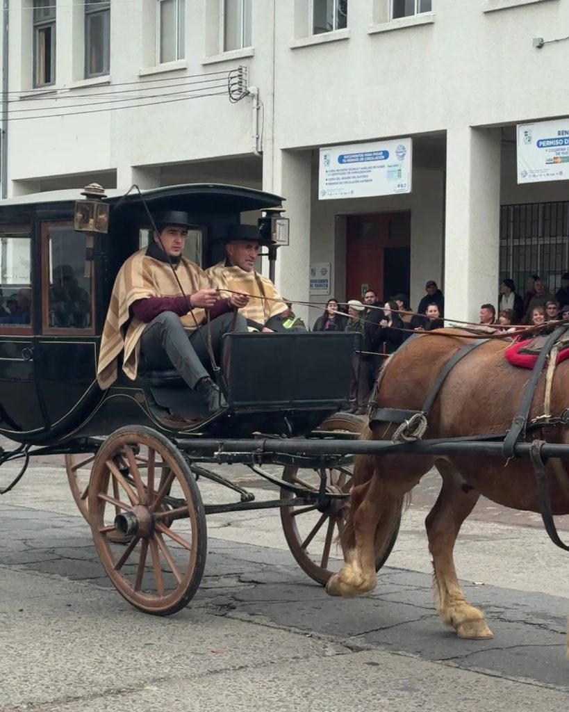 Cámara de Comercio participa en acto cívico militar por los 284 años de Cauquenes