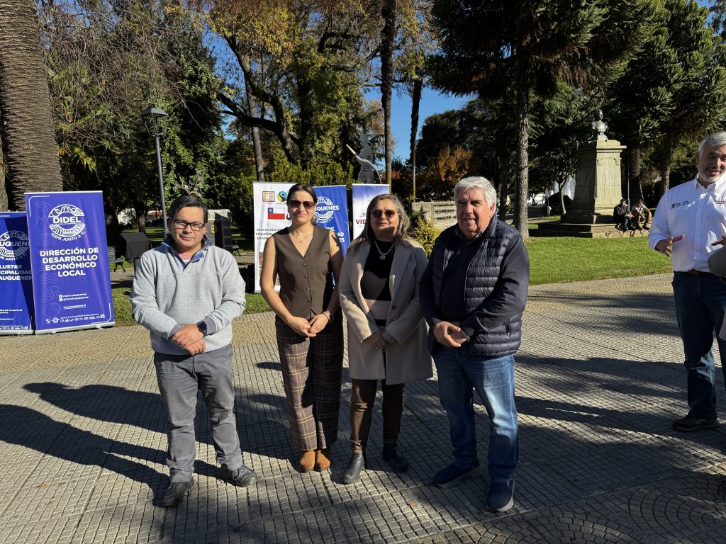 Comercio Justo en la Plaza de Armas de Cauquenes